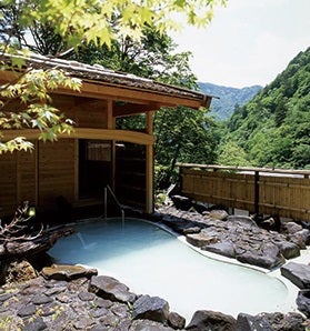 加古川・明石・三宮 発
№2447 白骨温泉湯元齋藤旅館と標高約1500mの山岳リゾート上高地1